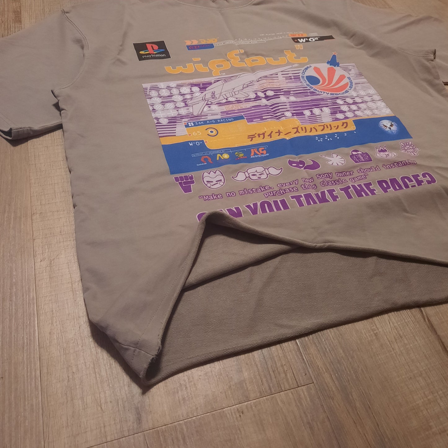 TAKE THE PACE raw hem tee